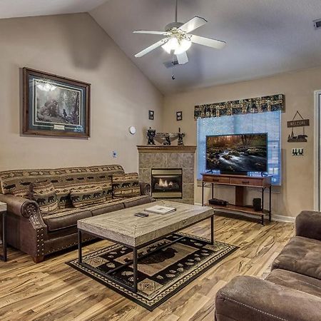 Rock Of Ages, Hot Tub, Game Room, Wifi, 1089 Free Tickets Each Paid Day, Dollywood And More Pigeon Forge Eksteriør bilde